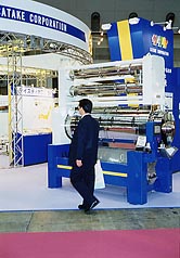 サタケの無洗米製造装置