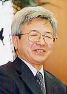 両角和夫氏
