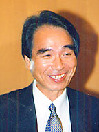 内田 正二氏