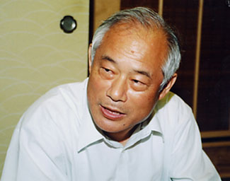 田代 洋一氏