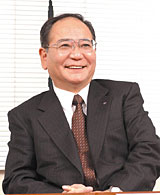 泉敏夫社長