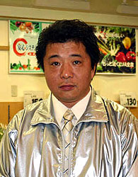 御手洗辰夫店長