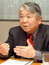 円城寺吉一氏