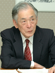 北出俊昭氏