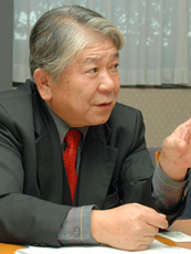 円城寺吉一氏