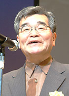 審査委員長の太田原高昭北海道大学名誉教授