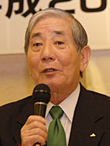 「WTO問題や衆参両議院の選挙など課題は多い」と2期目の川井田幸一会長