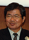 沖縄県議会議長・高嶺喜伸氏