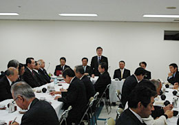 11月15日朝の総合農政貿易調査会