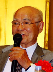 本田　強氏